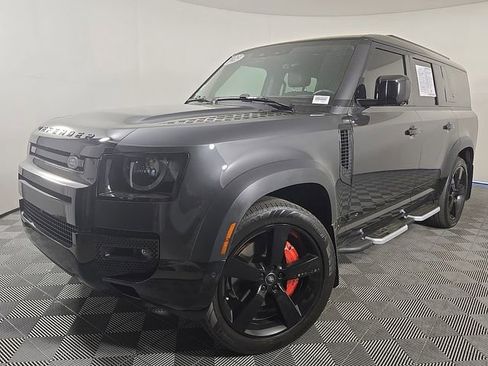 Used 2023 Land Rover Defender 130 X image 1