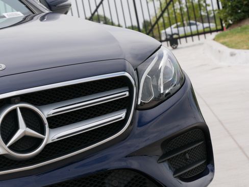 Used 2020 Mercedes-Benz E 350 Sedan image 9