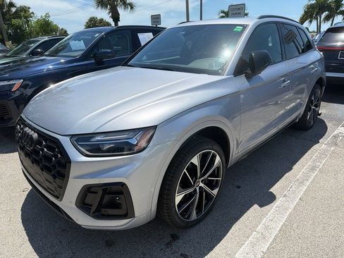 Certified 2024 Audi SQ5 Premium Plus w/ Premium Plus Package AWD/4WD image 1
