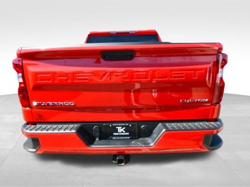 Used 2022 Chevrolet Silverado 1500 Custom AWD/4WD image 6