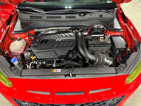 Used 2022 Hyundai Kona N FWD image 44