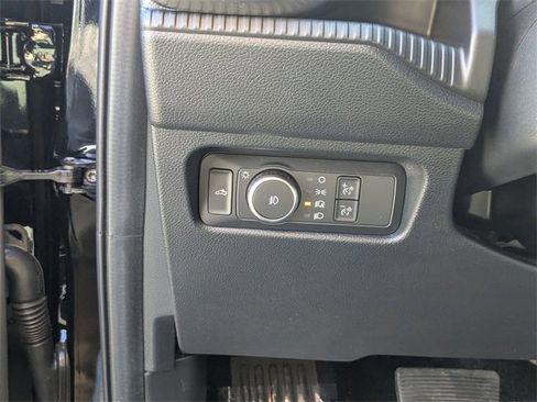 Used 2024 Ford Ranger XLT image 12