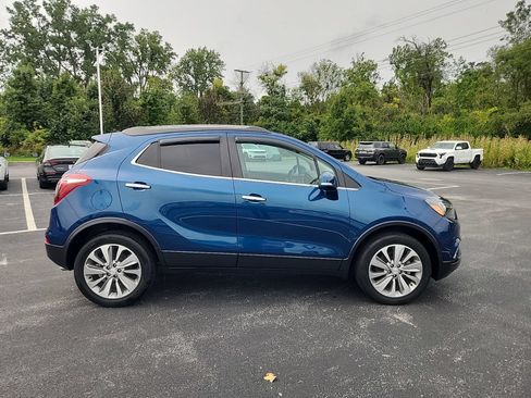 Used 2019 Buick Encore Preferred AWD/4WD image 7