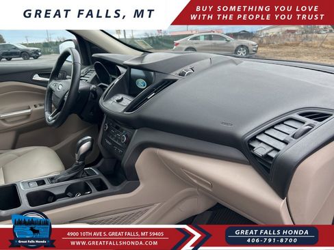 Used 2019 Ford Escape SEL image 30