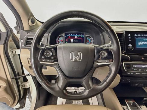 Used 2019 Honda Pilot Touring image 12