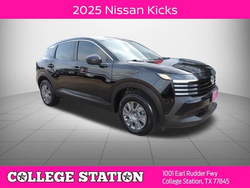 Used 2025 Nissan Kicks S AWD/4WD image 1