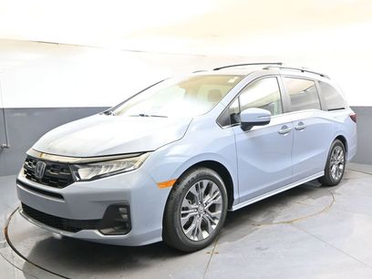 Used 2025 Honda Odyssey Touring