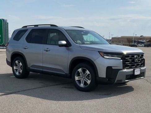 New 2026 Honda Pilot EX-L image 2