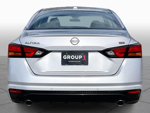 Used 2024 Nissan Altima 2.5 SR image 4