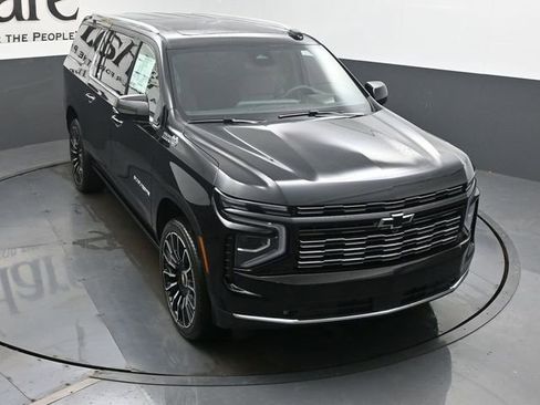 New 2026 Chevrolet Suburban High Country image 26