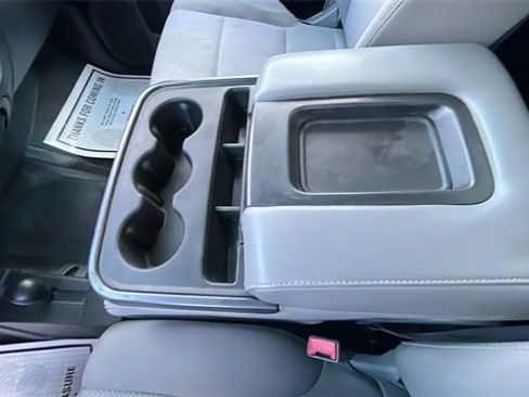 Used 2015 GMC Sierra 2500 4x4 Regular Cab w/ Sierra Convenience Package image 15