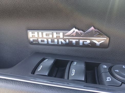 Used 2023 Chevrolet Silverado 1500 High Country w/ High Country Premium Package AWD/4WD image 20