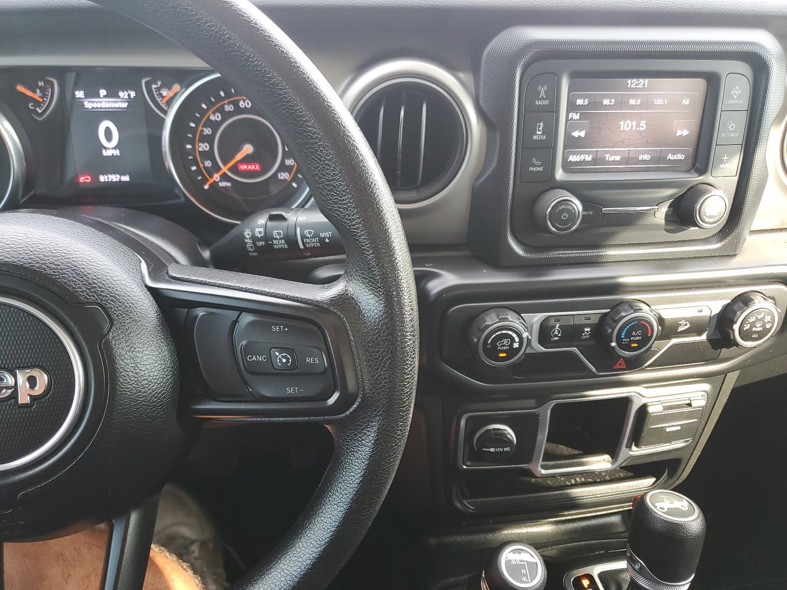 Used 2020 Jeep Wrangler Sport AWD/4WD image 21