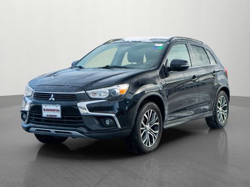Used 2017 Mitsubishi Outlander Sport SEL image 3