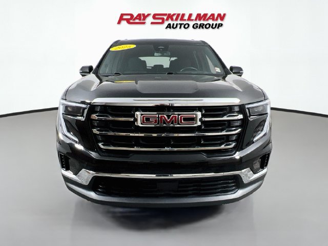 Used 2025 GMC Acadia Elevation FWD image 2