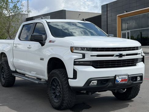 Used 2020 Chevrolet Silverado 1500 RST w/ Texas Edition AWD/4WD image 3