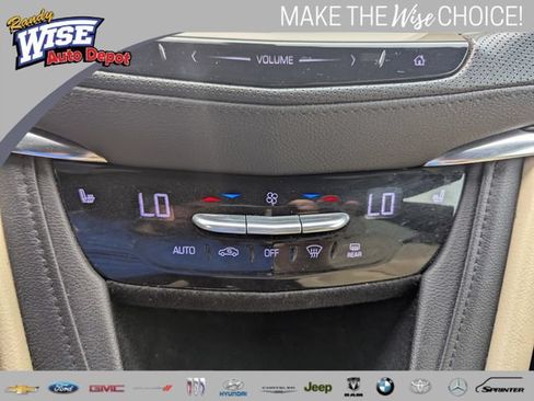 Used 2018 Cadillac XT5 AWD w/ LPO, Wheel Lock Package image 15