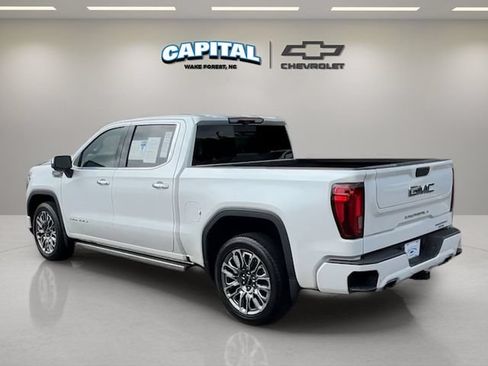 Used 2023 GMC Sierra 1500 Denali Ultimate AWD/4WD image 3