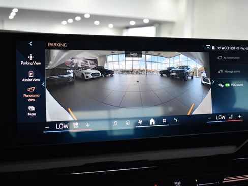 Used 2024 BMW 530i xDrive image 15