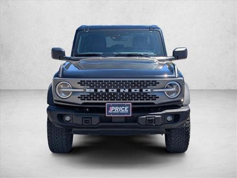 Certified 2025 Ford Bronco Badlands AWD/4WD image 2