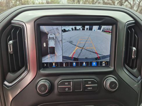 Used 2022 Chevrolet Silverado 2500 LTZ w/ LTZ Plus Package image 16