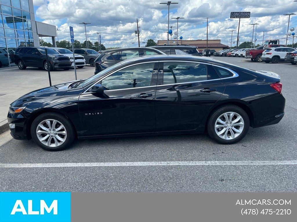 Used 2025 Chevrolet Malibu LT FWD image 4