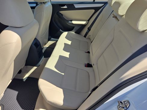 Used 2014 Volkswagen Jetta SE image 13