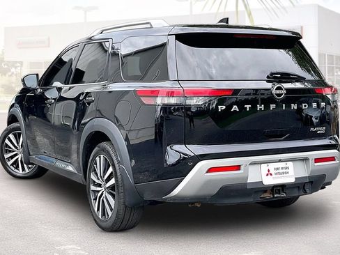 Used 2022 Nissan Pathfinder Platinum AWD/4WD image 30