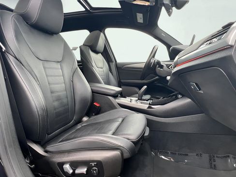 Used 2018 BMW X3 M40i image 31