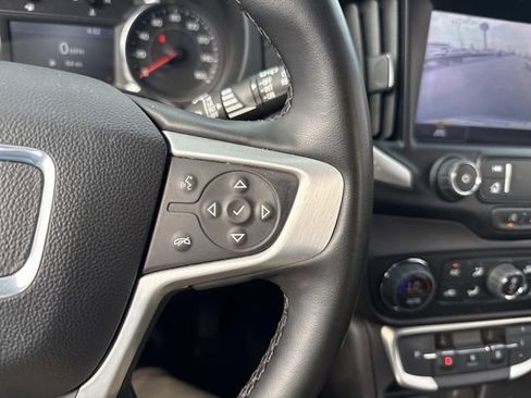 Used 2023 GMC Terrain SLT AWD/4WD image 34
