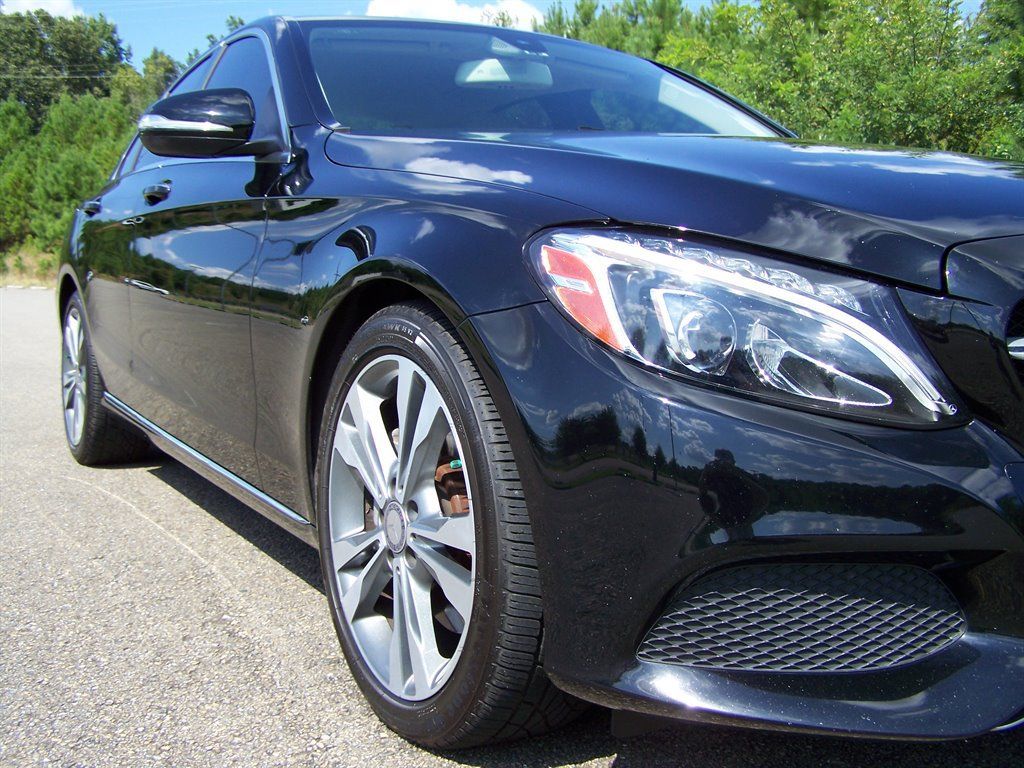 Used 2015 Mercedes-Benz C 300 Sedan image 33