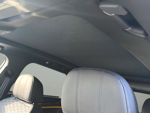 New 2026 Bentley Bentayga Speed image 19