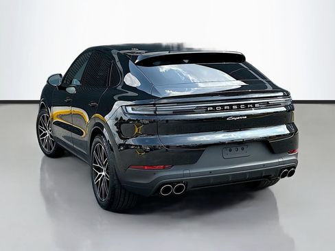New 2026 Porsche Cayenne Coupe AWD/4WD image 3