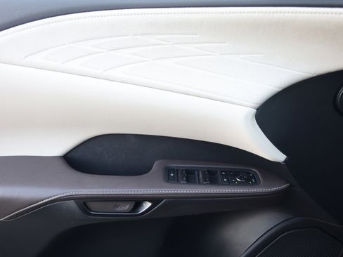 Certified 2023 Lexus RX 350 w/ Accessory Package (Z1) image 12