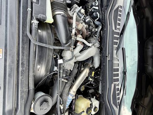 Used 2022 Ford F350 XL w/ STX Appearance Package AWD/4WD image 28