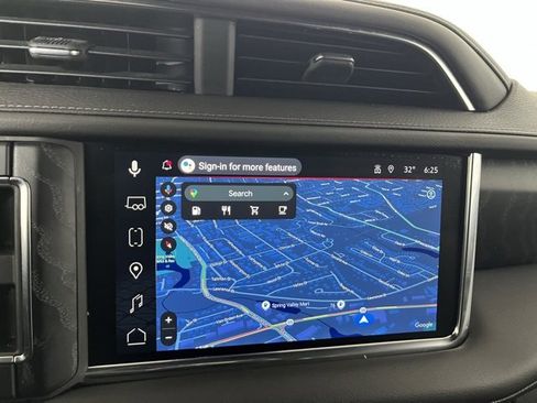 Used 2023 GMC Yukon XL Denali image 16