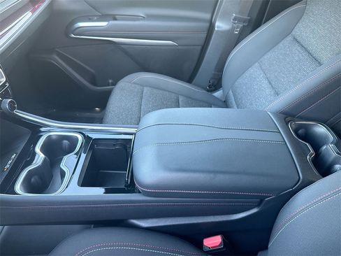 Used 2024 Chevrolet Traverse Z71 w/ LPO, Floor Liner Package image 24