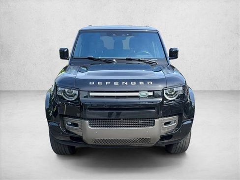 Used 2022 Land Rover Defender 90 X-Dynamic S AWD/4WD image 2
