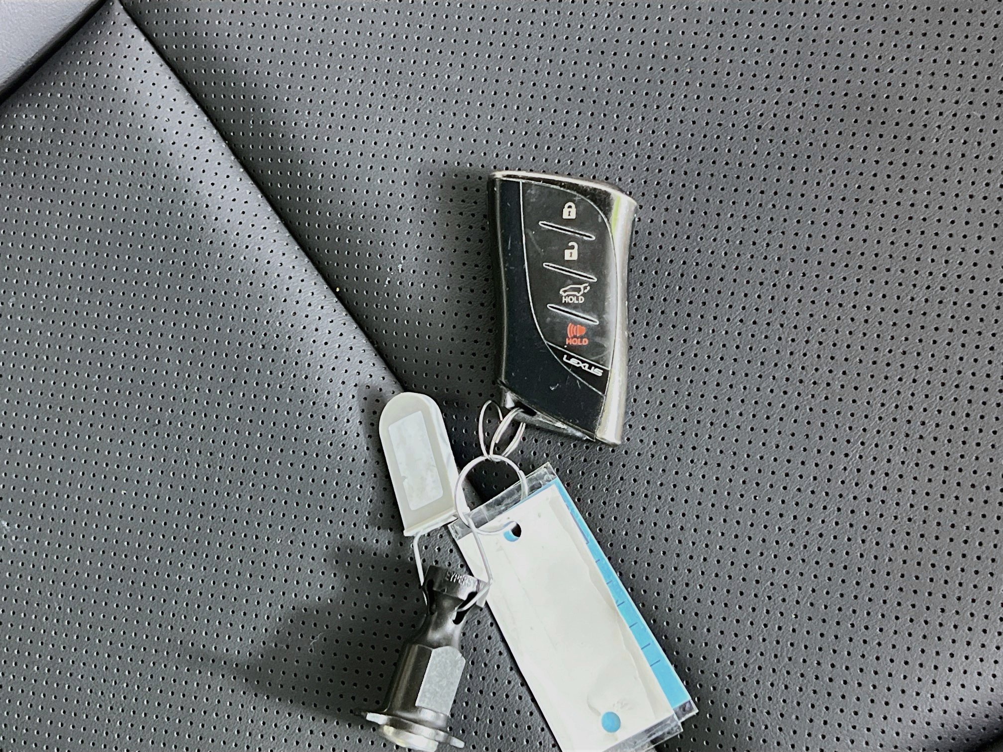 Used 2024 Lexus NX 250 FWD w/ Towing Package (2000 Lbs) image 36