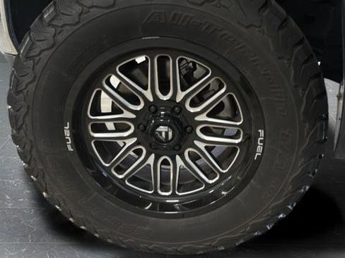 Used 2020 RAM 1500 Big Horn AWD/4WD image 36