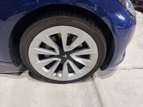 Used 2021 Tesla Model 3 Standard Range Plus image 16