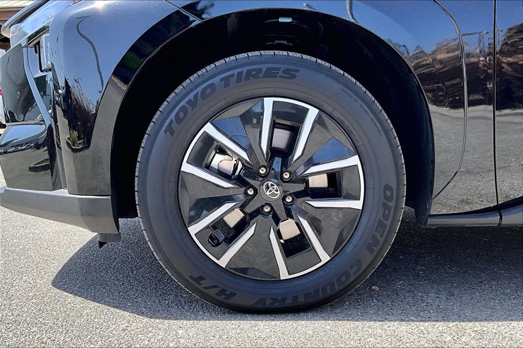 Certified 2026 Toyota bZ FWD image 34