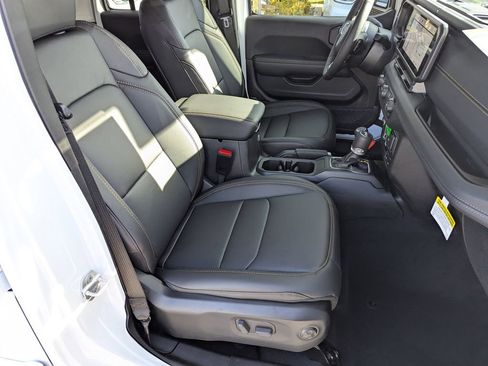 New 2026 Jeep Wrangler Sahara image 34