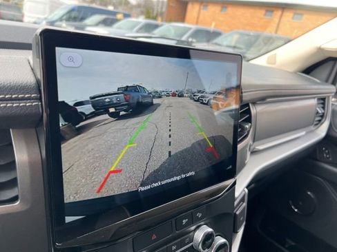 Certified 2023 Ford Expedition Max XLT image 15