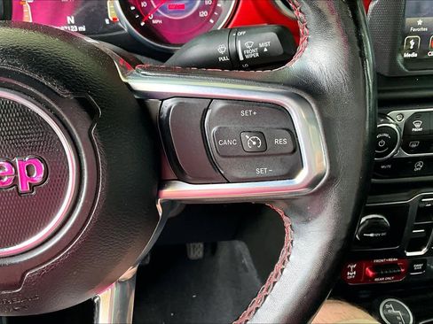Used 2020 Jeep Wrangler Unlimited Rubicon AWD/4WD image 24