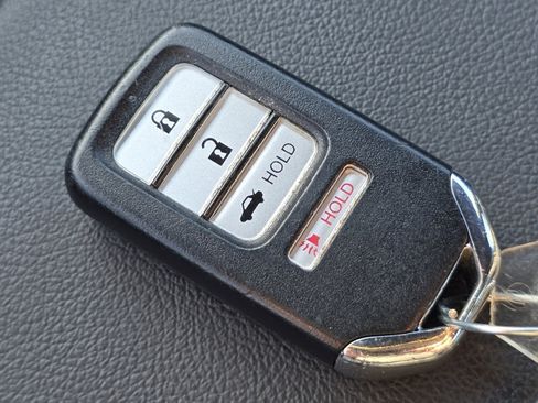 Certified 2022 Honda Accord Sport image 32