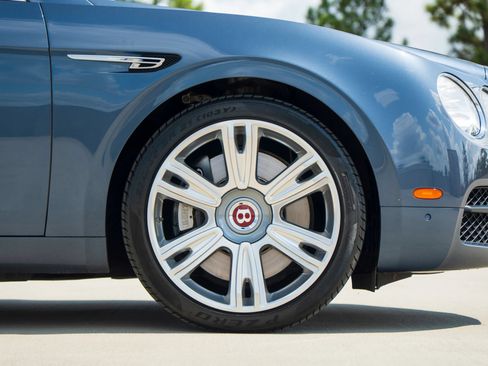 Used 2015 Bentley Flying Spur V8 AWD/4WD image 18