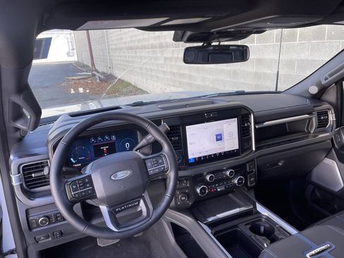 Used 2025 Ford F350 Platinum image 16