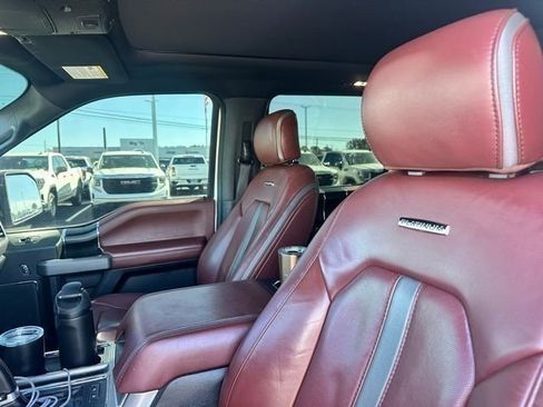 Used 2018 Ford F150 Platinum w/ Equipment Group 701A Luxury image 27
