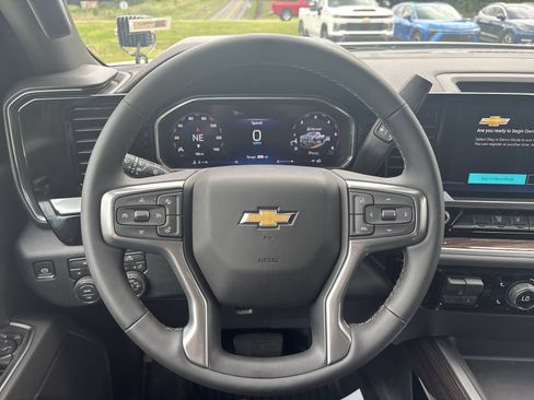 New 2026 Chevrolet Silverado 3500 LT AWD/4WD image 17